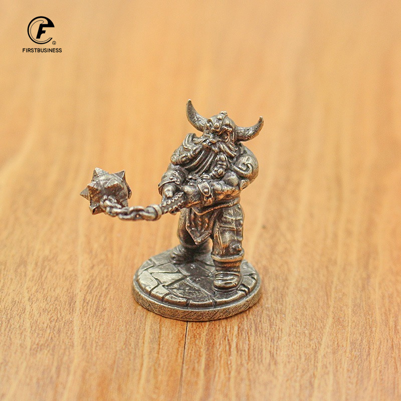 Vintage ทองเหลืองสีขาว Miniatu - Board Game Design บทวิจารณ์และราคา